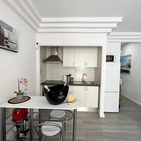 Orlando Poolside Retreat Costa Adeje Apartamento